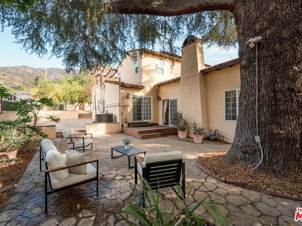 828 S Sunset Canyon Drive, Burbank CA 91501