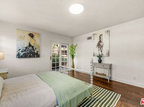 828 S Sunset Canyon Drive, Burbank CA 91501