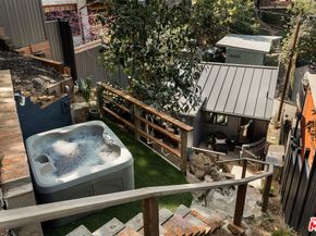 2020 Rosilla Place, Los Angeles CA 90046