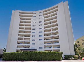 7250 Franklin Avenue 101, Los Angeles CA 90046