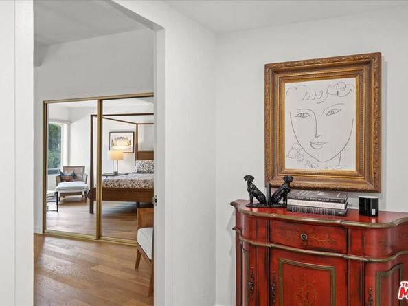 7250 Franklin Avenue 101, Los Angeles CA 90046