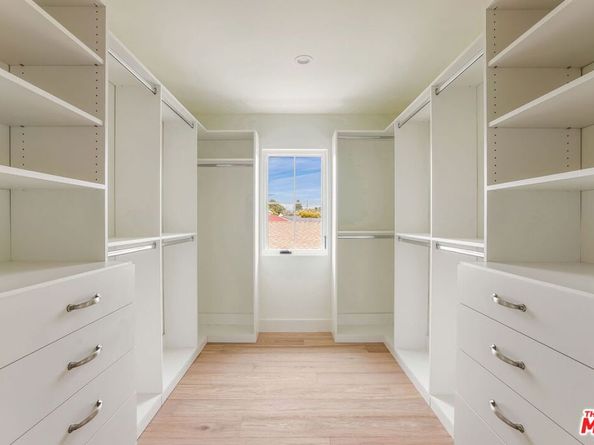 2455 23rd Street, Santa Monica CA 90405