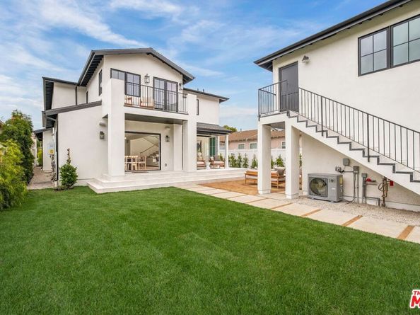 2455 23rd Street, Santa Monica CA 90405