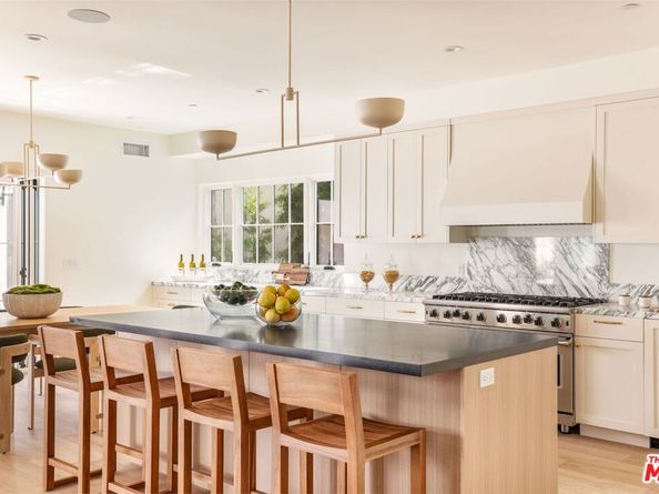 2455 23rd Street, Santa Monica CA 90405