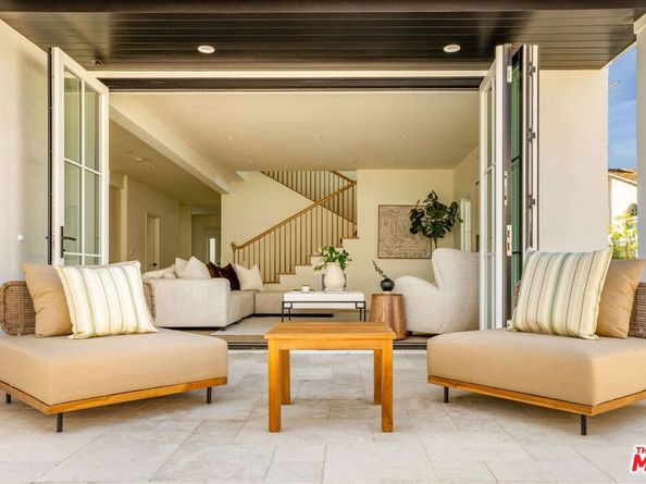 2455 23rd Street, Santa Monica CA 90405
