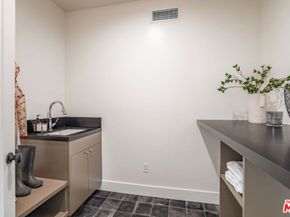 2455 23rd Street, Santa Monica CA 90405