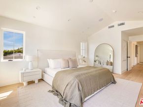 2455 23rd Street, Santa Monica CA 90405