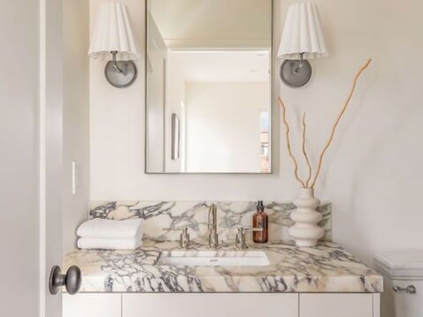 2455 23rd Street, Santa Monica CA 90405