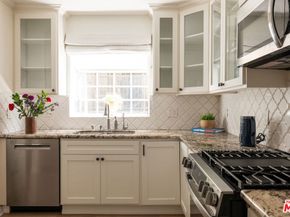 146 S Clark Drive 101, West Hollywood CA 90048