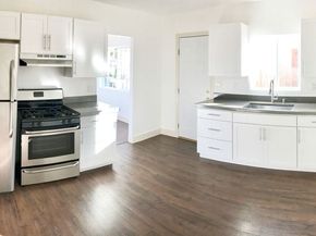 2821 S Sycamore Avenue, Los Angeles CA 90016