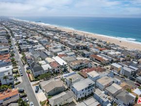 3204 Crest Drive, Manhattan Beach CA 90266