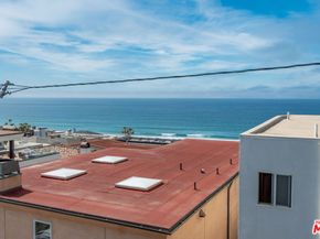 3204 Crest Drive, Manhattan Beach CA 90266