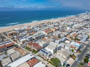 3204 Crest Drive, Manhattan Beach CA 90266