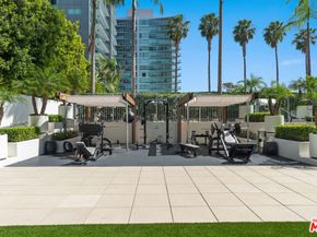 13700 Marina Pointe Drive 1126, Marina Del Rey CA 90292