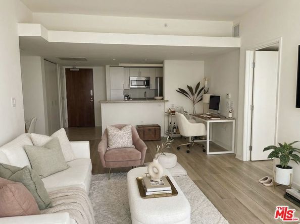 13700 Marina Pointe Drive 1126, Marina Del Rey CA 90292