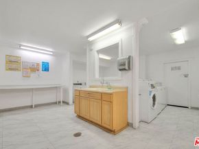 4900 Overland Avenue 274, Culver City CA 90230