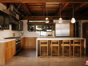 30464 Morning View Drive, Malibu CA 90265