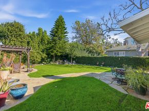 12727 La Maida Street, Valley Village CA 91607