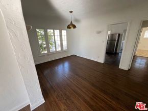 1040 S Longwood Avenue, Los Angeles CA 90019