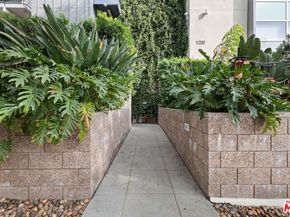 1250 N Harper Avenue 416, West Hollywood CA 90046