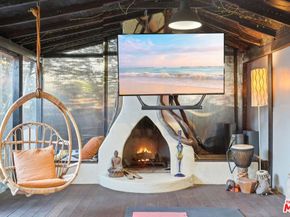 12909 Ida Avenue, Los Angeles CA 90066