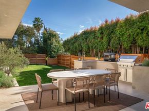 2048 Linnington Avenue, Los Angeles CA 90025