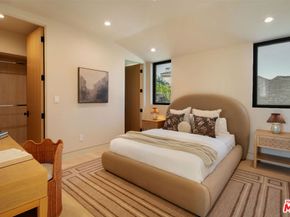 2048 Linnington Avenue, Los Angeles CA 90025