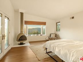 21960 Cereza Way, Topanga CA 90290