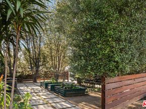 3344 Delaware Avenue, Santa Monica CA 90404