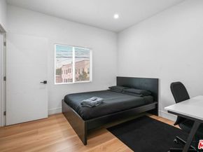 1842 S Sycamore Avenue, Los Angeles CA 90019