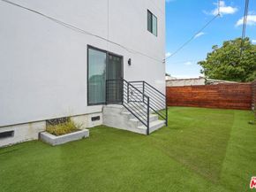 1842 S Sycamore Avenue, Los Angeles CA 90019