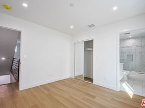 1636 Longwood Avenue, Los Angeles CA 90019