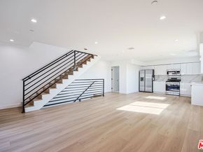 1636 Longwood Avenue, Los Angeles CA 90019