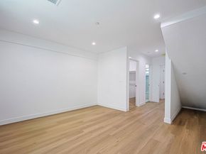 1636 Longwood Avenue, Los Angeles CA 90019