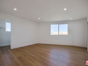 1636 Longwood Avenue, Los Angeles CA 90019