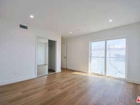 1636 Longwood Avenue, Los Angeles CA 90019