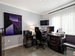 1280 S Redondo Boulevard, Los Angeles CA 90019