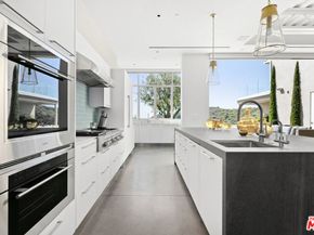 1550 Casale Road, Pacific Palisades CA 90272