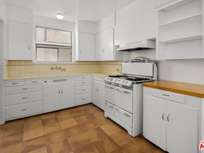 1301 Stanford Street, Santa Monica CA 90404