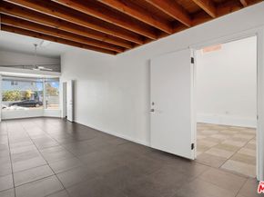 2613 S Robertson Boulevard, Los Angeles CA 90034