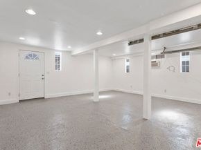 2613 S Robertson Boulevard, Los Angeles CA 90034