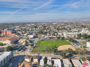 849 W 73rd Street, Los Angeles CA 90044