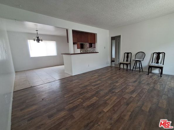 849 W 73rd Street, Los Angeles CA 90044