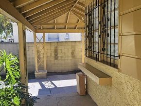 10815 S Hoover Street, Los Angeles CA 90044