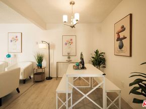 1754 N Kenmore Avenue 202, Los Angeles CA 90027