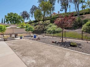 16504 Calle Pulido, San Diego CA 92128