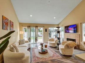 18528 Locksley St, San Diego CA 92128
