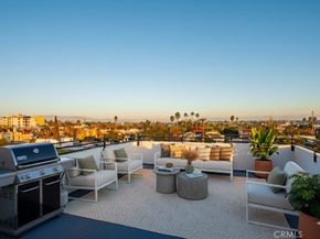 1656 S Hayworth Avenue, Los Angeles CA 90035