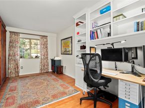 2064 Oak Valley, Glendale CA 91208