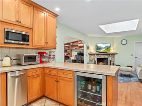 2064 Oak Valley, Glendale CA 91208